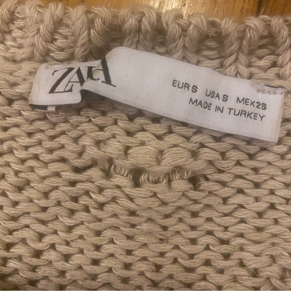 ZARA • Tan Pom Pom Sweater - Picture 4 of 4